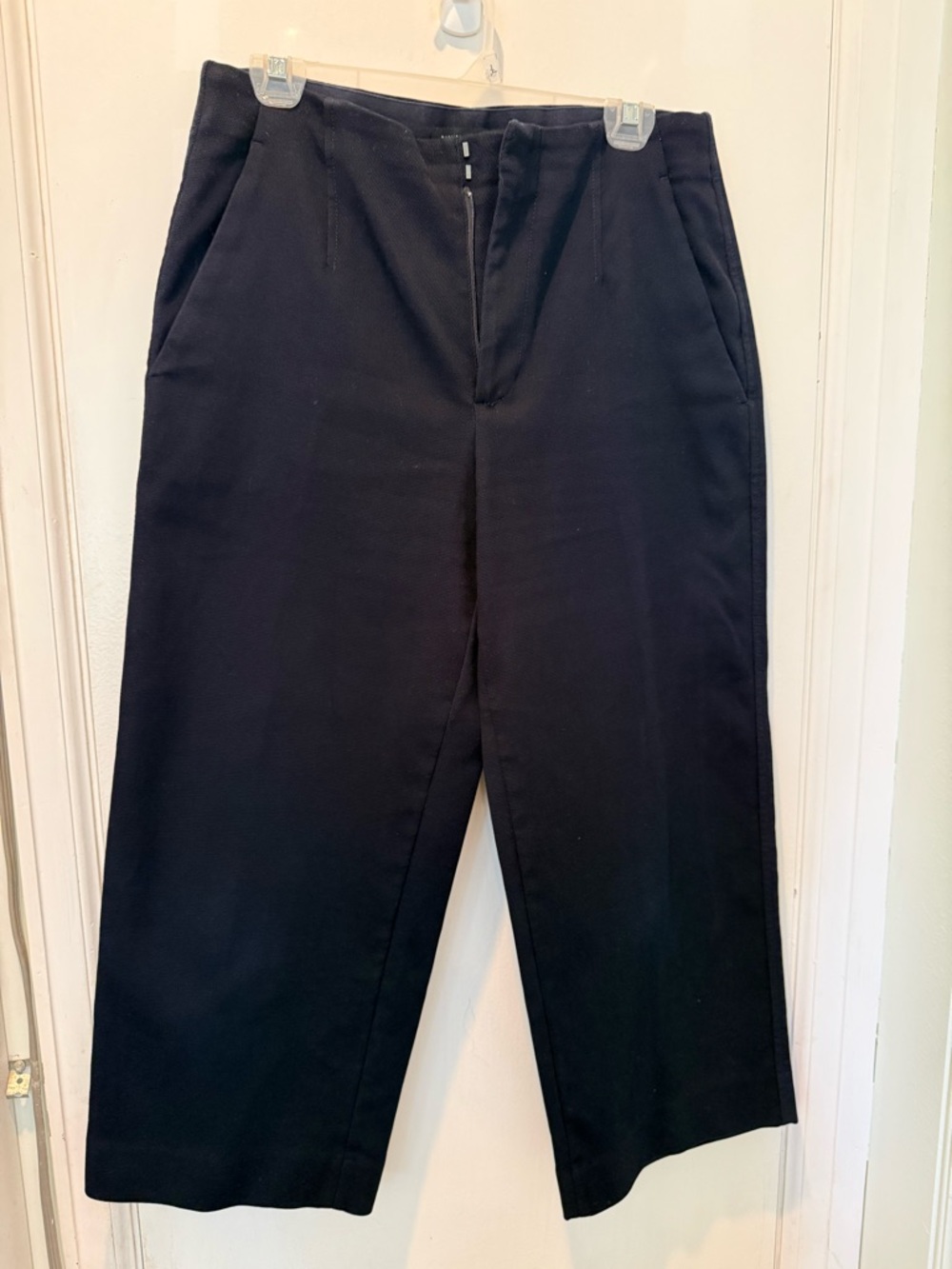 Banana Republic Women’s Everyday Wide-Leg Pant